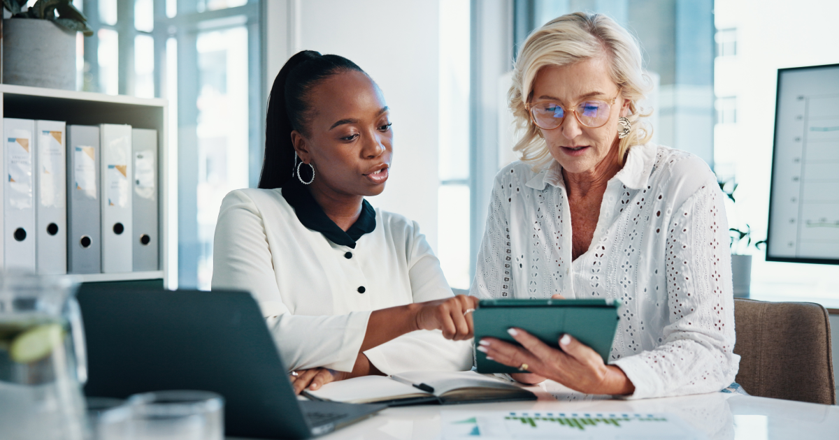 Coaching Commercial Services Sales Reps: 5 Conversations That Move the Needle