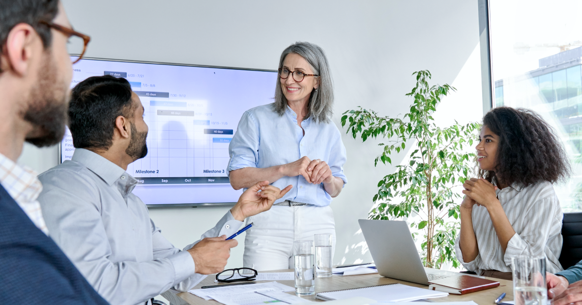 How to Run a Weekly Pipeline Review Your Reps Don't Dread